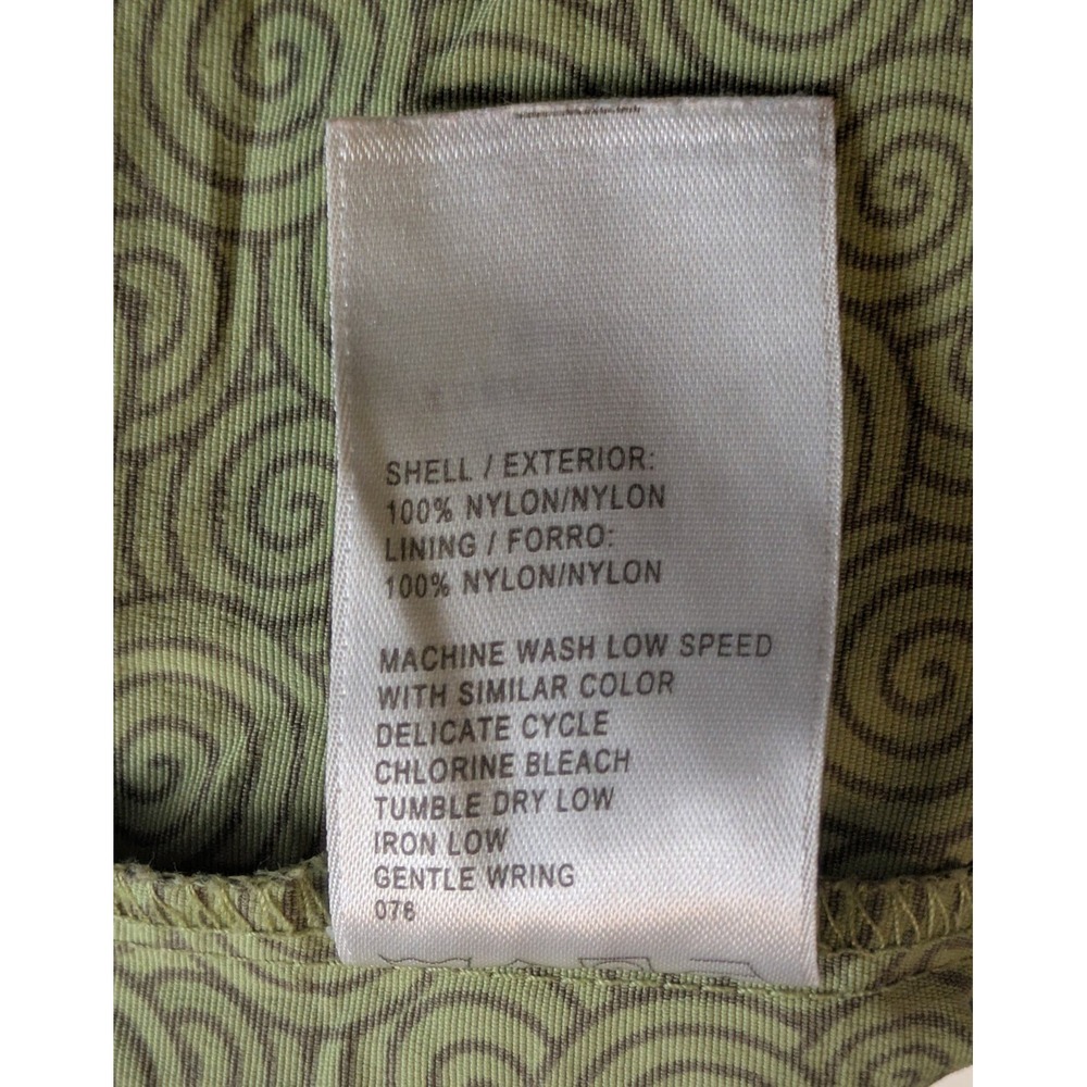 KAVU Women Green Spiral Print Active Skort Size 4 Nylon Hiking Skirt Shorts